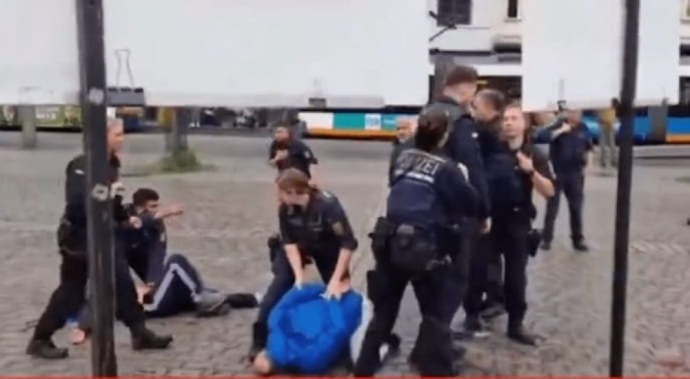 55hM2hyKCtDax6julQn2